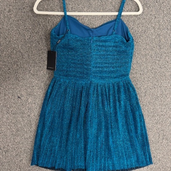NWT Katie J NYC JUNIOR SABRINA DRESS - Picture 3 of 9